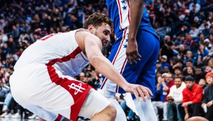 杜兰特36+7+8失误，恩比德32+15+10创纪录，马克西36+10+4断