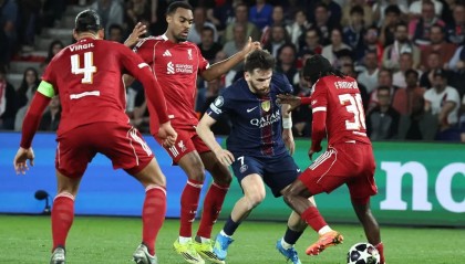 开云体育-利扎拉祖：我很生气，巴黎优势这么大却只赢了利物浦2个球